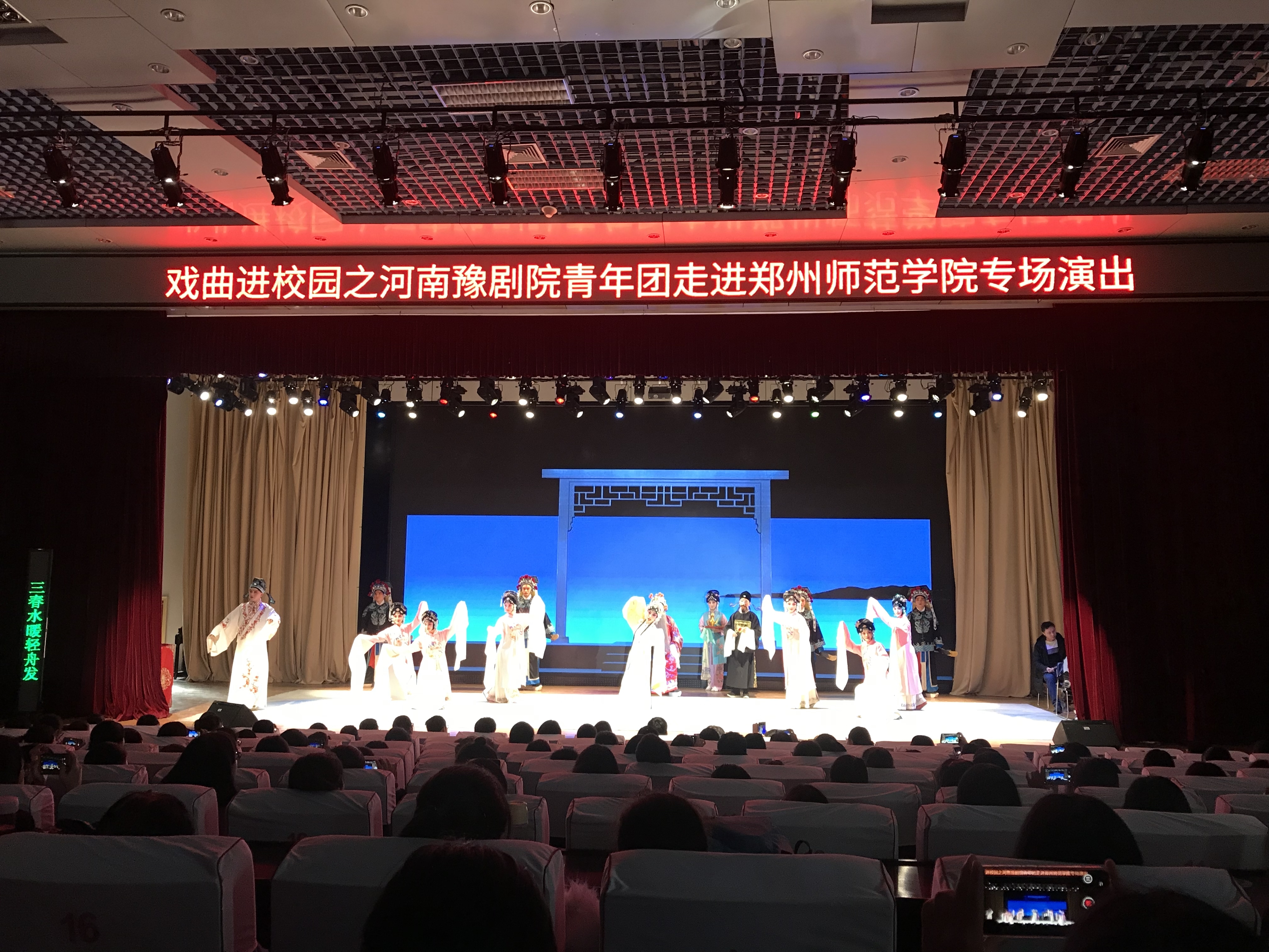 143fb8386e0f16a705a00cc29108adb.jpg 143fb8386e0f16a705a00cc29108adb.jpg